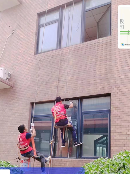平和承接各类窗户玻璃维修